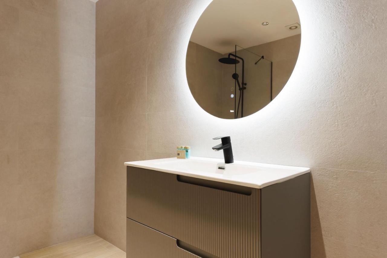 Bravissimo Centre, Modern 2-Bedroom Apartment Girona Ngoại thất bức ảnh