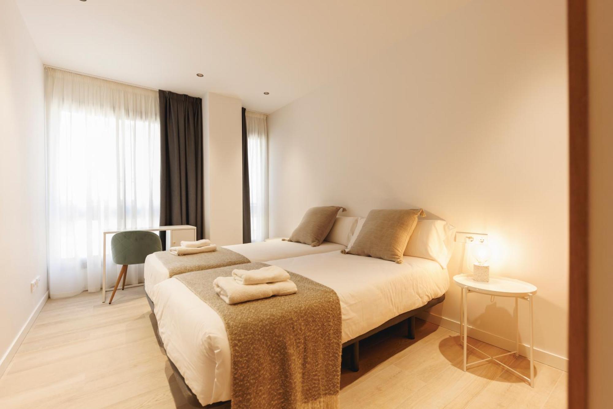 Bravissimo Centre, Modern 2-Bedroom Apartment Girona Ngoại thất bức ảnh